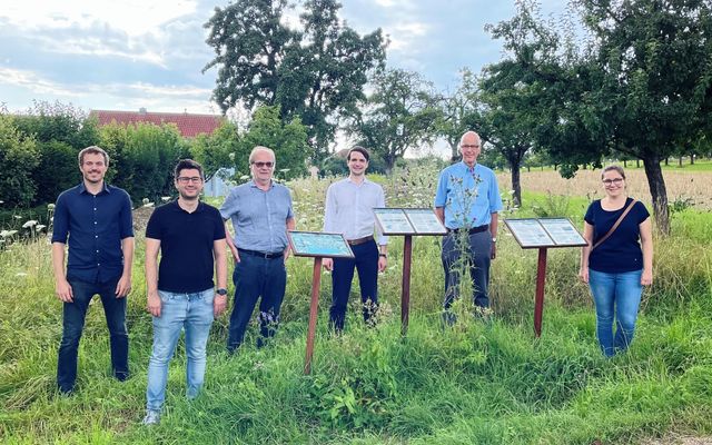 Tok besucht Blühwiesen-Projekt der BUND-Ortsgruppe Bietigheim-Bissingen