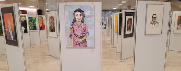 Projekt der Kunstschulen: „Wie wir euch sehen – Landtagsabgeordnete im Portrait“