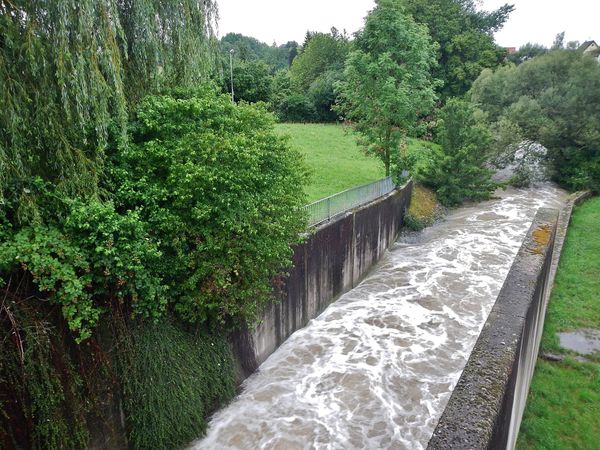 Land stärkt kommunalen Hochwasserschutz in Affalterbach