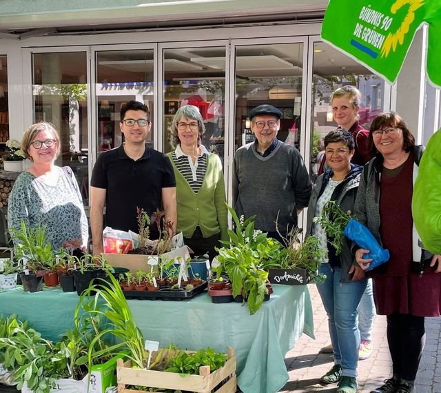 Erdmannhäuser Pflanzentauschbörse: Gartentipps auf Spendenbasis