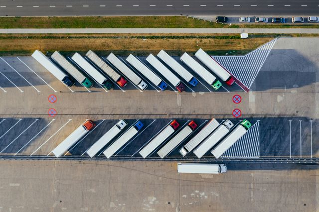 Antrag von Tok MdL: Gewerbe fördern und Flächen sparen