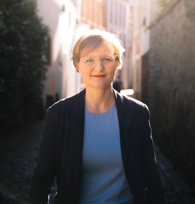 Franziska Brantner kommt.