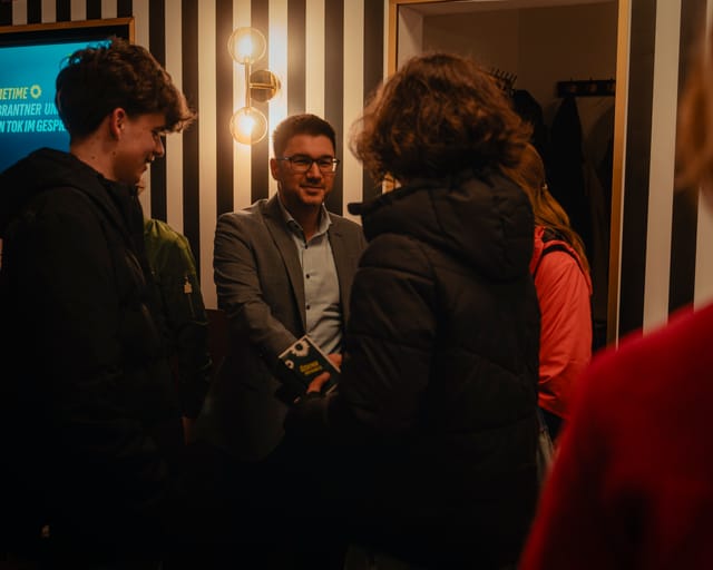 GAME NIGHT: Jugendevent mit Tayfun